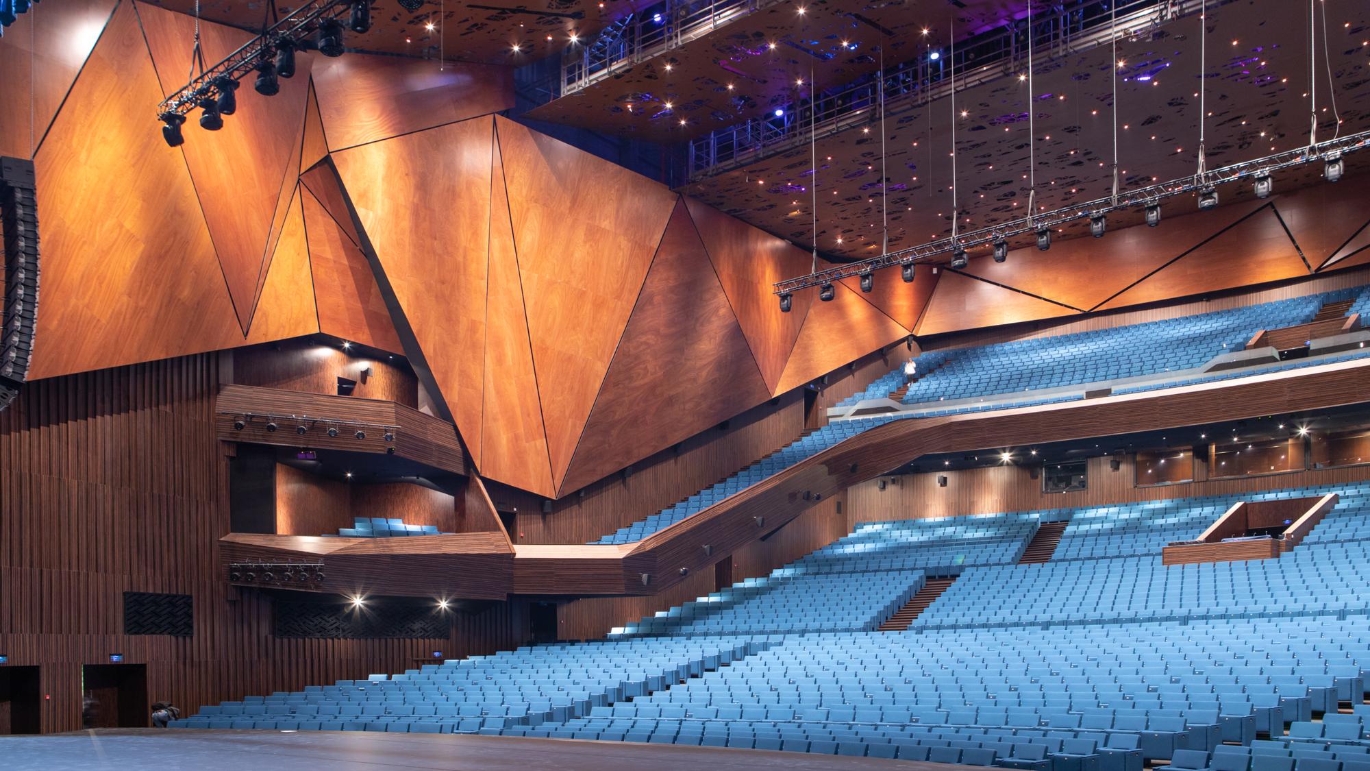 Концертный зал.jpg